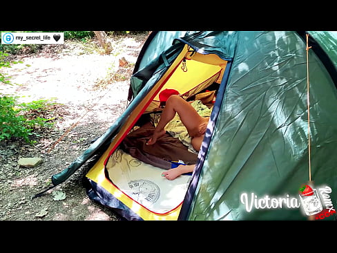 ❤️ ថតដោយកាមេរ៉ា Passionate jerk off Stranger in a tent ❤️ វីដេអូសិច នៅ km.dreamypassionatespotlight.ru ️❤